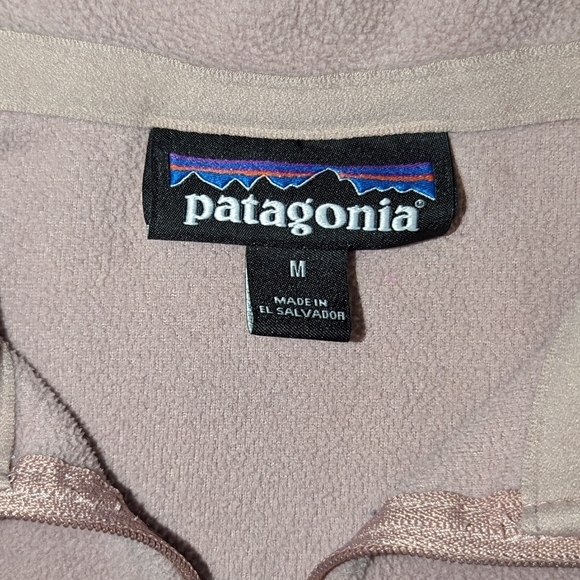 Lavender Patagonia Fleece - Picture 4 of 4